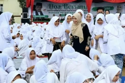 Atikoh Ganjar Doa Bersama Santri Ponpes Cipasung Tasikmalaya