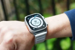 Apple Watch Bakal Dilengkapi dengan Senter Baru