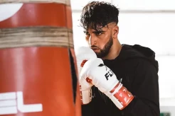 Adam Azim Tidak Sabar Adu Kemampuan dengan Enock Poulsen di Ring Tinju
