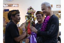Ki Darsa Hadiahi Ganjar Wayang Golek Ksatria, Simbol Sosok Adil dan Bijaksana