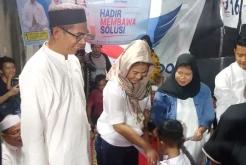 Santuni Puluhan Anak Yatim, Warga Bekasi Doakan Caleg Partai Perindo Menang di 2024