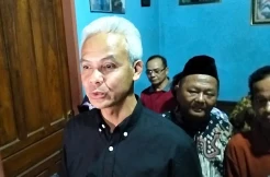Menginap di Rumah Warga Solo, Ganjar: Program Satu Keluarga, Wajib Satu Sarjana