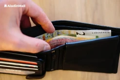 Cara Hemat Uang Belanja di Akhir Tahun, Dahulukan Membeli Kebutuhan Keluarga