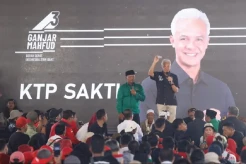 Program KTP Sakti Ganjar-Mahfud Diluncurkan, Fungsinya Bisa Bikin Warga Semringah