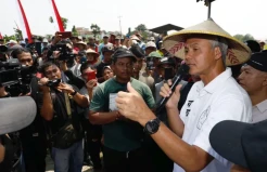 Kunjungan ke Demak, Ganjar Paparkan 3 Isu Krusial tentang Sistem Hankam
