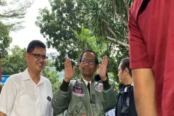 Jelang Debat Ketiga Pilpres 2024, Mahfud MD Tiba di Gedung TPN