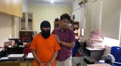 6 Kali Beraksi, Begal...