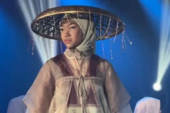 Hannie Hananto Pamerkan Koleksi Tingere di JFT 2024, Beri Sentuhan Warna Cerah