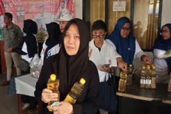 Bazar Minyak Goreng Murah Partai Perindo Berikan Solusi untuk Warga yang Bokek