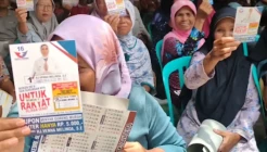 Senam di Blitar, Caleg Perindo Venna Melinda Soroti Penyaluran KIP Belum Merata