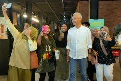 Isi Masa Tenang, Capres Ganjar Pranowo Nonton Film di Bioskop Yogyakarta