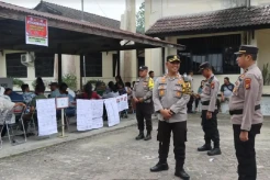 Tinjau TPS Pemilu 2024, Kapolres Rokan Hulu Minta Personel Harus Humanis