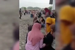 Gempar! 75 Karyawati Pabrik Rokok di Bojonegoro Kesurupan Massal