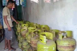 Warga Grobogan Kesulitan Elpiji 3 Kg, Harga di Pengecer Tembus Rp25.000