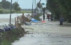 Tanggul Irigasi Jebol, Banjir Genangi Sidomulyo Demak