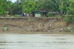 Terdampak Gempa Tuban, Longsor Tebing Bengawan Solo Makin Meluas