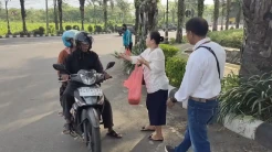 Bagikan 300 Paket Takjil di Kediri, RPA Perindo Jatim: Ini Bentuk Kepedulian