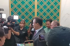 Anies Malam-malam Merapat...