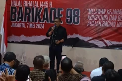 DPD PDIP Turunkan Foto Jokowi, Hasto: Respons Presiden Tidak Memberikan Keteladanan