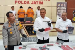 Teror Penembakan Brutal...