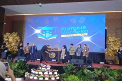 Hadapi Tantangan dan...