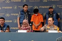 Tersangka DY Jual Konten...