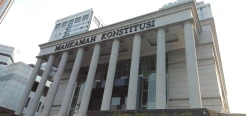 Syarat Usia Kepala Daerah Diubah MA, Dua Mahasiswa Gugat UU Pilkada ke MK