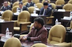 Senator Papua Barat...