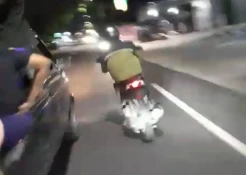 Viral! Remaja Putri...