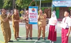 27 SMP Negeri di Cirebon Kekurangan Siswa, 1.121 Kursi Masih Kosong