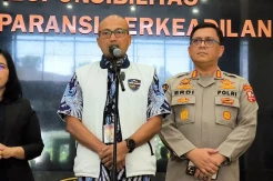 Kasus Penipuan Online...