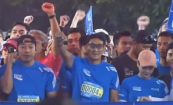 Sandiaga Uno dan Ribuan Pelari Meriahkan Marathon di Kota Bandung