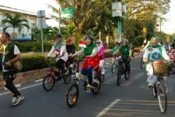 Gelar Sepeda Santai di CFD Mataram, Kehadiran Cagub NTB Sitti Rohmi Djalilah Jadi Pusat Perhatian