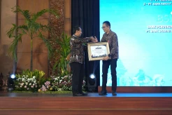 Bank Jatim Raih Peringkat Pertama Sebagai Penyalur Belanja Pemerintah Terbesar