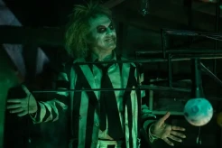 Film Horor Beetlejuice...