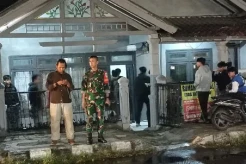 Diteriakin Kata-kata Kotor, Oknum Suporter Persija Serang Rumah Pendukung Persib di Sukabumi