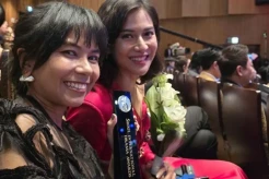 Gadis Kretek Sabet Penghargaan...