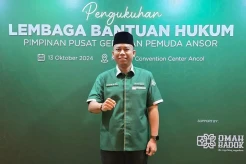 Jadi Pengurus LBH GP...