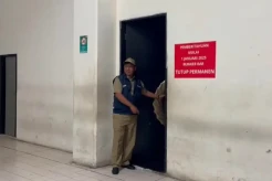 Heboh Diduga Pesta LGBT,...