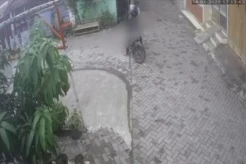 Astaga! Tersangka Pembanting...