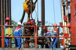 Pertamina Targetkan Produksi Minyak Capai 416.000 Barel per Hari di 2025