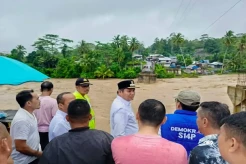 Jembatan Noyo Putus Akibat Terseret Banjir, Warga Nias Barat Terisolasi