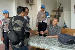 Penampakan Aipda Robig, Polisi Penembak Siswa SMK di Semarang Diborgol saat Dilimpahkan ke Kejaksaan