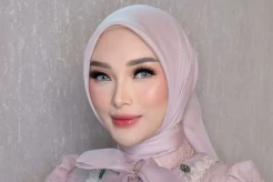 Zaskia Gotik Melahirkan Anak Ketiga Berjenis Kelamin Laki-laki