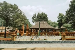 Penyebab Utama Keruntuhan Kerajaan Cirebon: Sejarah, Dampak, dan Peninggalan Bersejarah Lengkap