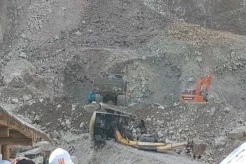 4 Korban Masih Tertimbun, Ancaman Longsor Susulan Gunung Kuda Bayangi Tim SAR