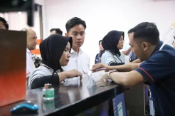 Pantau Penyaluran BSU...