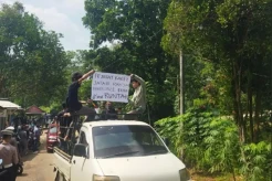 Warga Pandeglang Ngamuk, Tolak Sampah dari Tangsel Dibuang ke TPA Bangkonol
