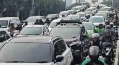 Macet Horor di Jalan TB Simatupang Jaksel, Pengendara: Capek Juga Tiap Hari Begini