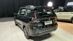 Pertaruhan Jubah Hitam Suzuki: Mampukah Tampilan Gahar XL7 Kuro Sedot 300 Pembeli Setiap Bulan?